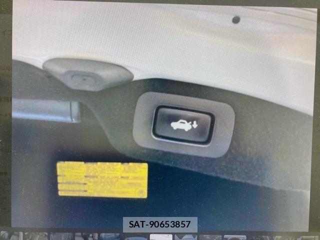 Lexus LS 2013-10 8413294-9