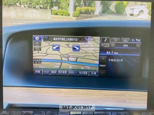 Lexus LS 2013-10 8413294-16