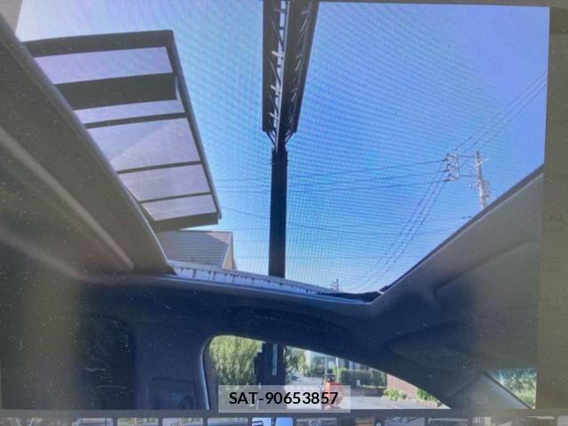 Lexus LS 2013-10 8413294-19