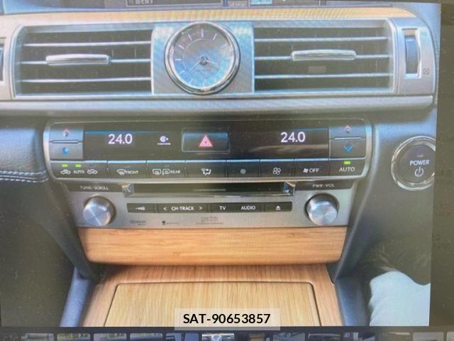 Lexus LS 2013-10 8413294-20