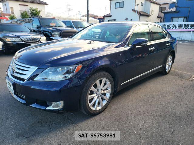 Lexus LS 2011-09 8525551-10