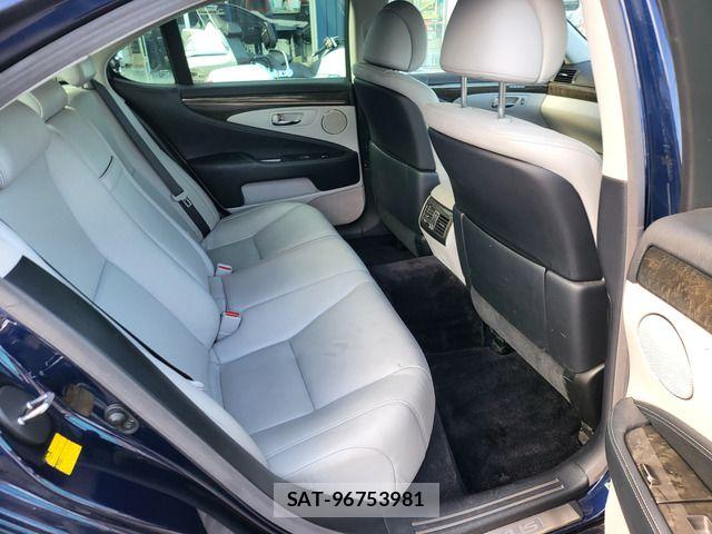 Lexus LS 2011-09 8525551-3