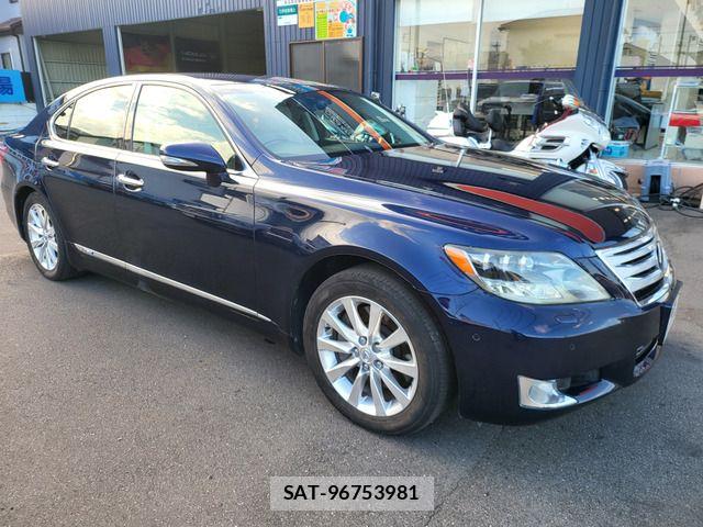Lexus LS 2011-09 8525551-8