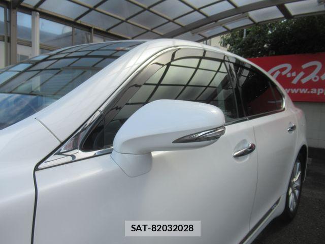 Lexus LS 2012-03 8525549-26