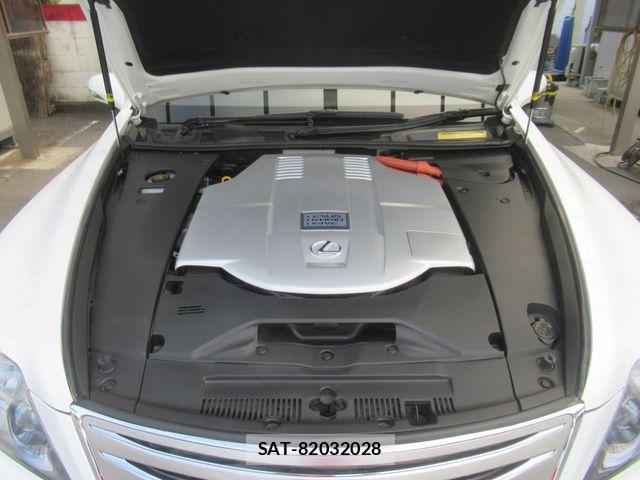 Lexus LS 2012-03 8525549-27