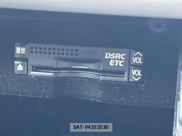 Lexus LS 2013-02 8659934-11