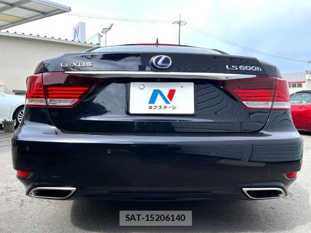 Lexus LS 2013-10 8659932-14