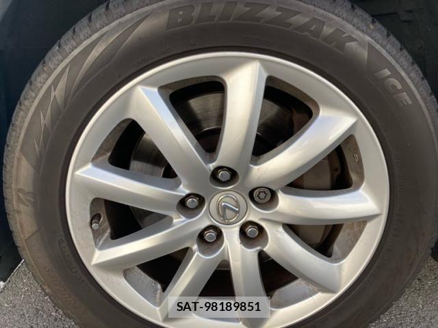 Lexus LS 2011-09 8666405-10