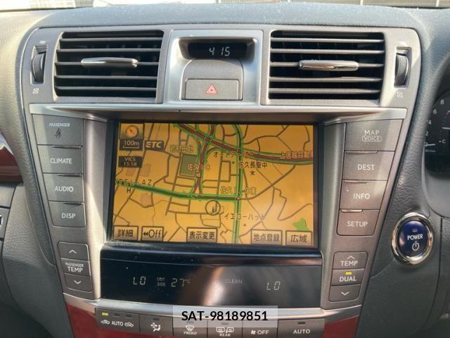 Lexus LS 2011-09 8666405-18