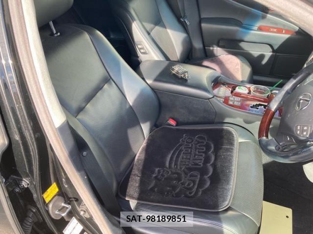 Lexus LS 2011-09 8666405-23