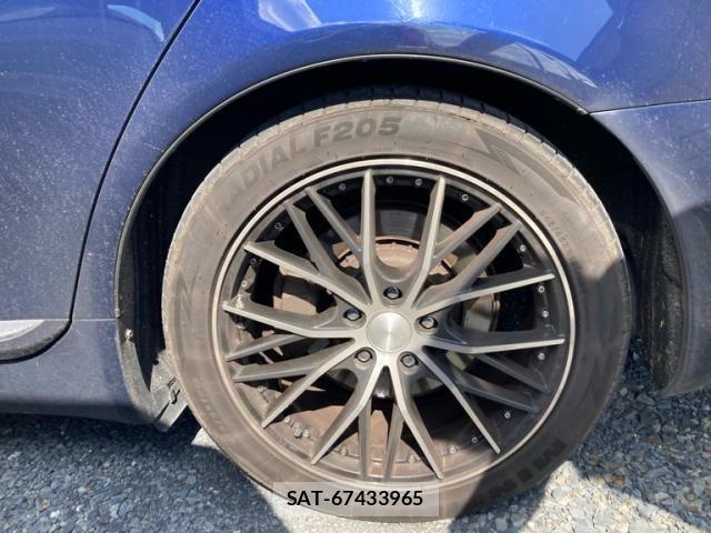 Lexus LS 2012-01 8743449-12