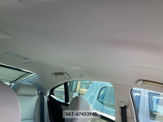 Lexus LS 2012-01 8743449-16
