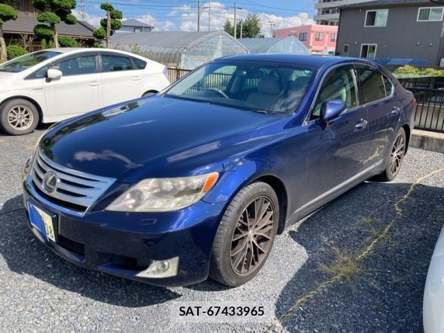 Lexus LS 2012-01 8743449-2