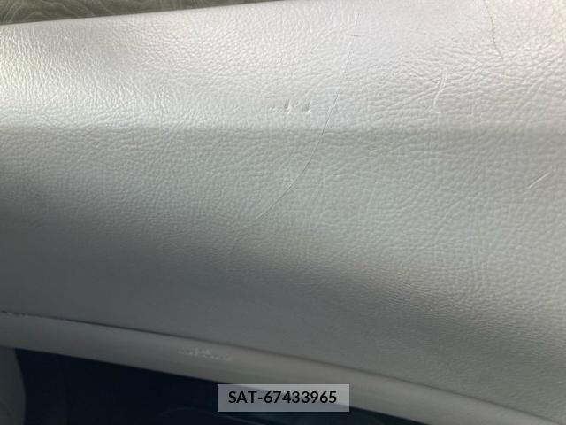 Lexus LS 2012-01 8743449-28