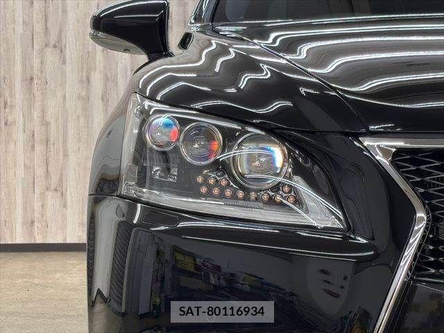 Lexus LS 2013-04 8829966-22