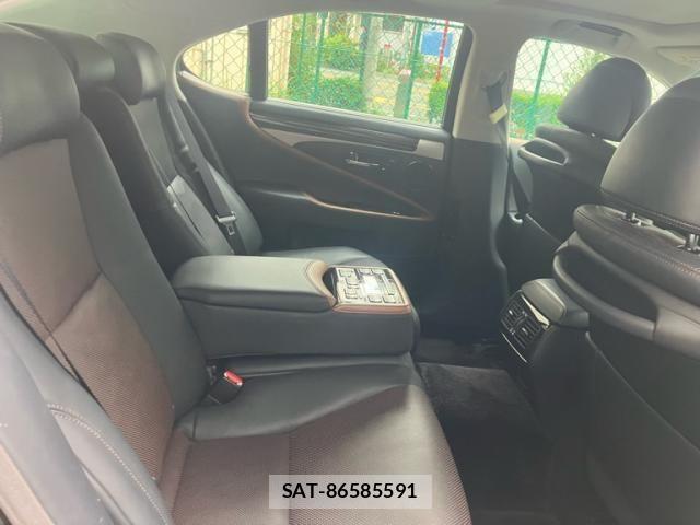 Lexus LS 2012-10 8849584-24