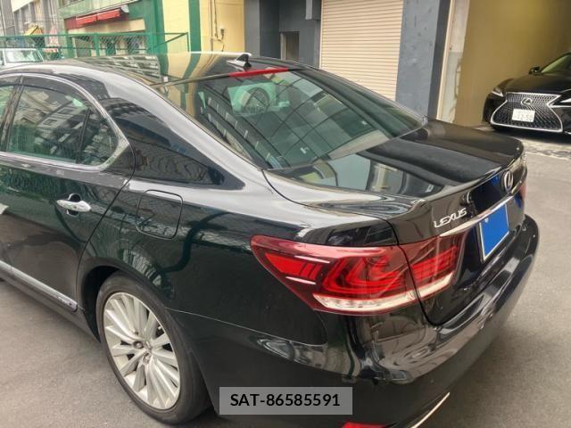 Lexus LS 2012-10 8849584-4