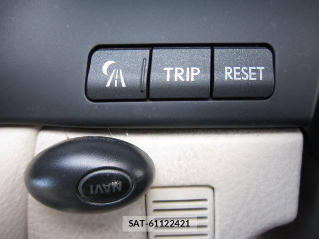 Lexus LS 2013-02 1292181-15