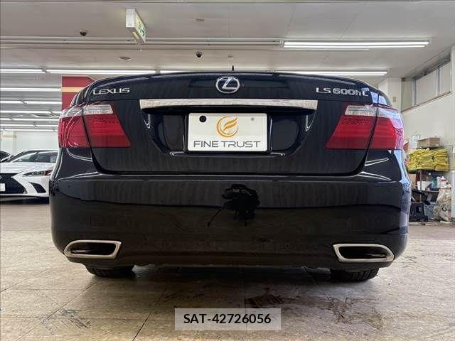 Lexus LS 2008-09 1322222-18