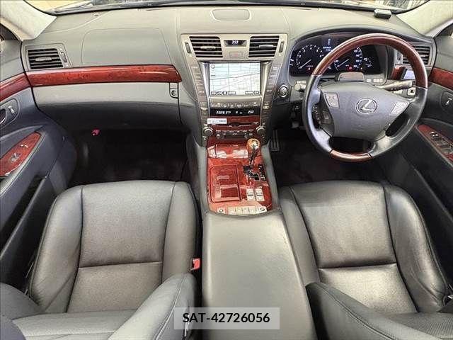 Lexus LS 2008-09 1322222-2