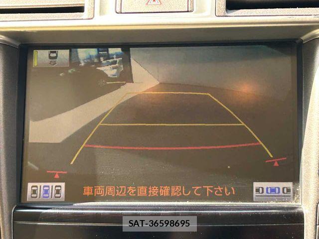 Lexus LS 2012-09 4044649-8