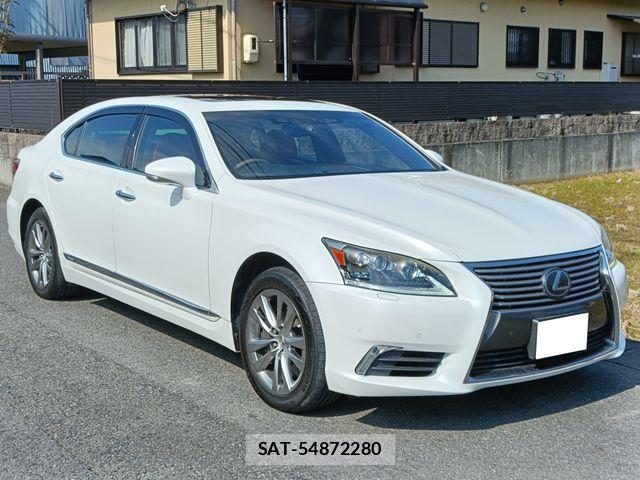 Lexus LS 2015-01 4964528-2