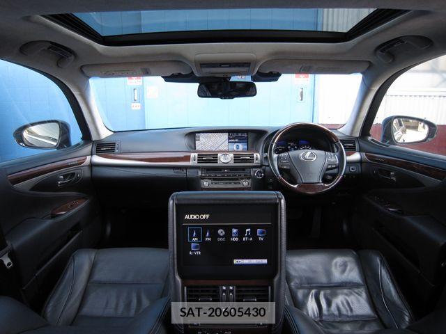 Lexus LS 2013-03 4964520-8