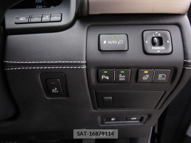 Lexus LS 2014-06 6612867-17