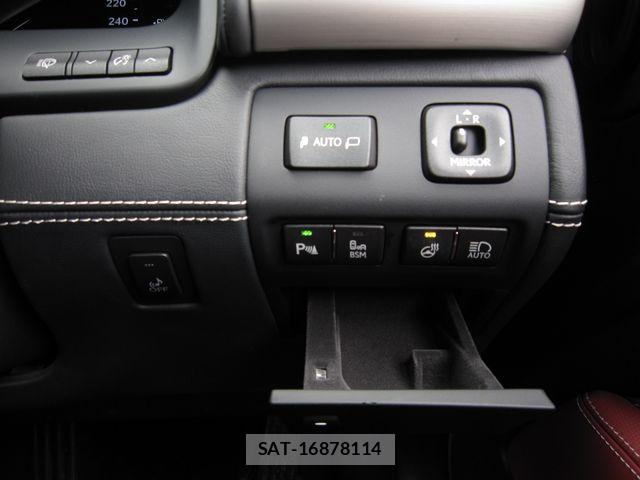 Lexus LS 2014-06 6612867-18