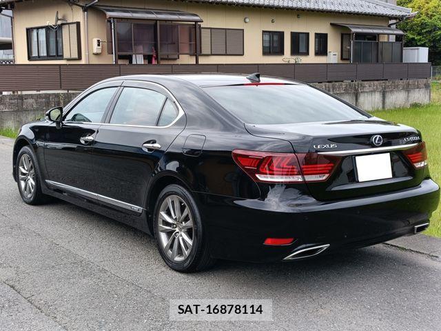 Lexus LS 2014-06 6612867-3
