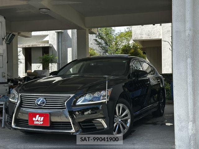 Lexus LS 2015-08 6791199-21