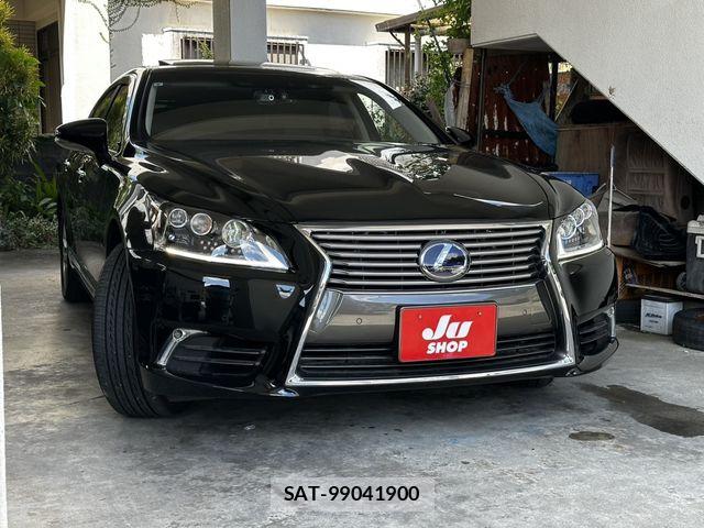 Lexus LS 2015-08 6791199-2