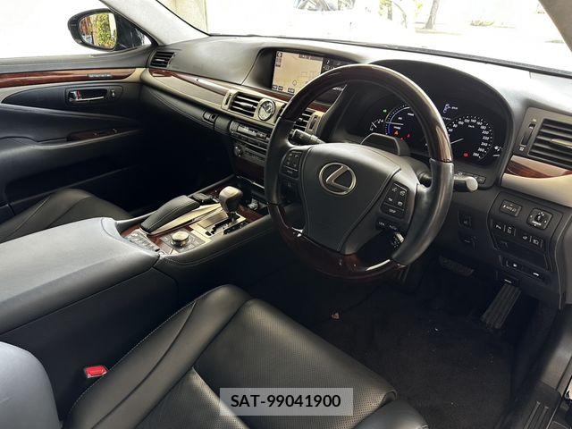 Lexus LS 2015-08 6791199-8