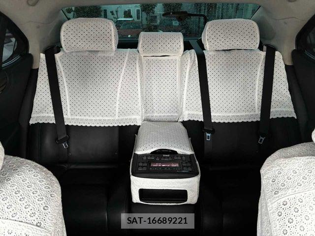 Lexus LS 2013-07 6907749-17