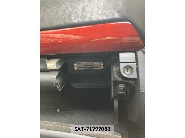 Lexus LS 2007-07 7220998-25