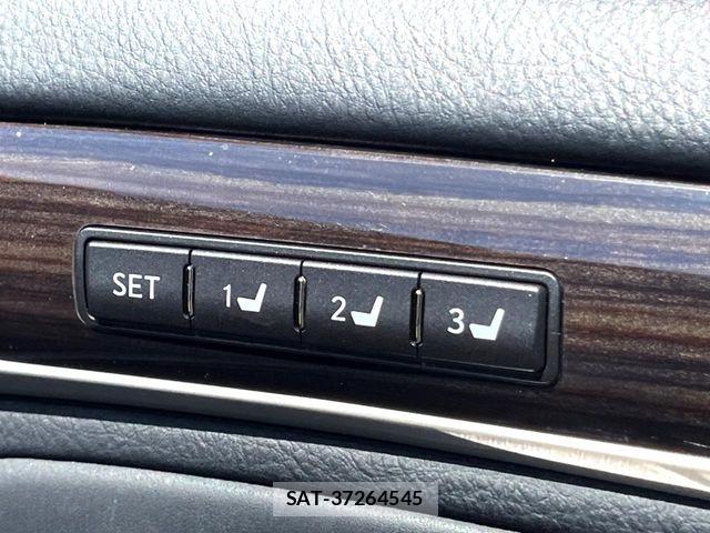 Lexus LS 2013-02 7272233-9