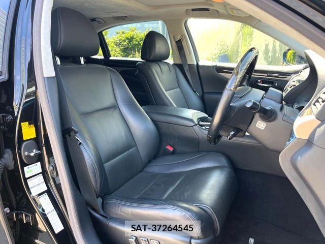 Lexus LS 2013-02 7272233-11