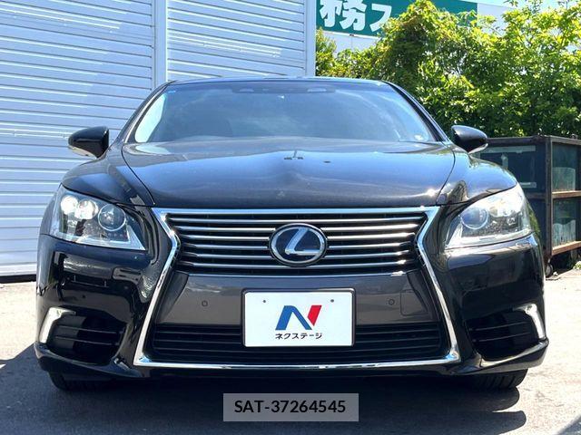 Lexus LS 2013-02 7272233-17