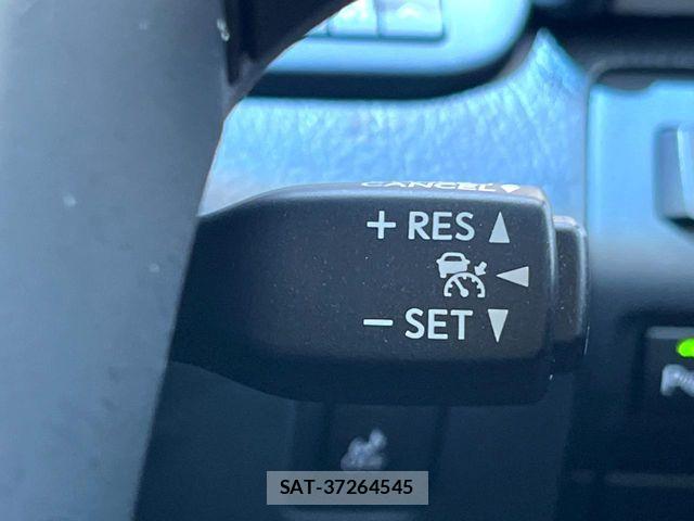 Lexus LS 2013-02 7272233-7