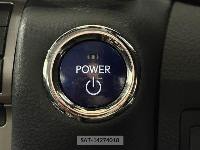 Lexus LS 2013-12 7877371-28