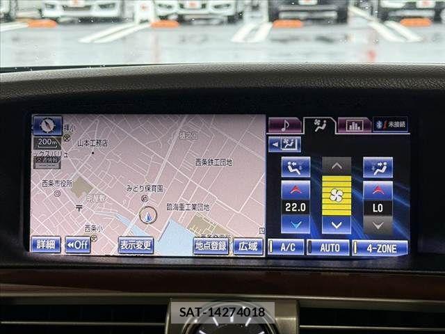 Lexus LS 2013-12 7877371-2