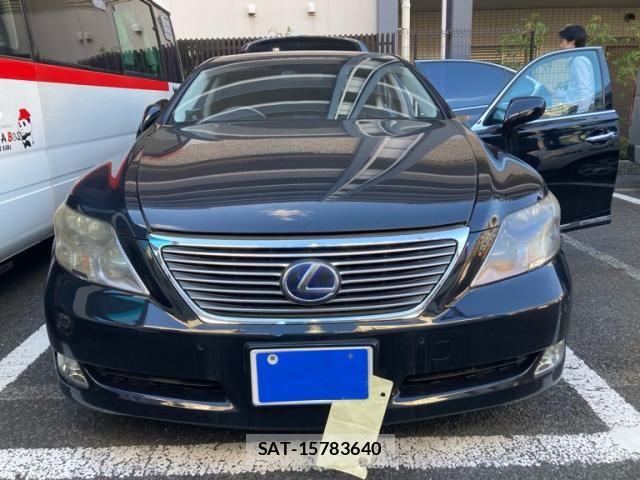Lexus LS 2007-12 8245729-0