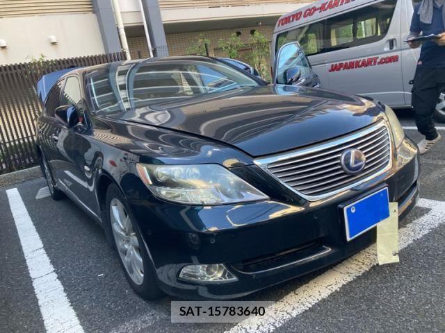Lexus LS 2007-12 8245729-1