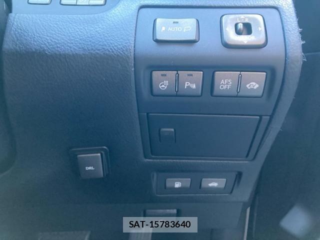 Lexus LS 2007-12 8245729-20