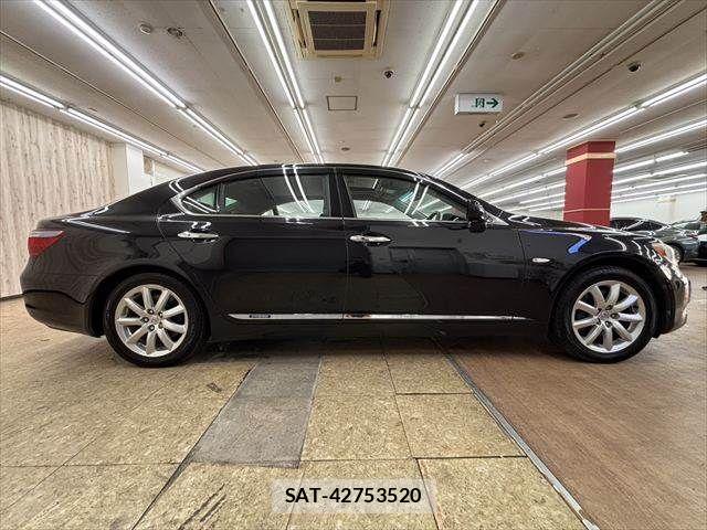 Lexus LS 2008-02 8315194-16