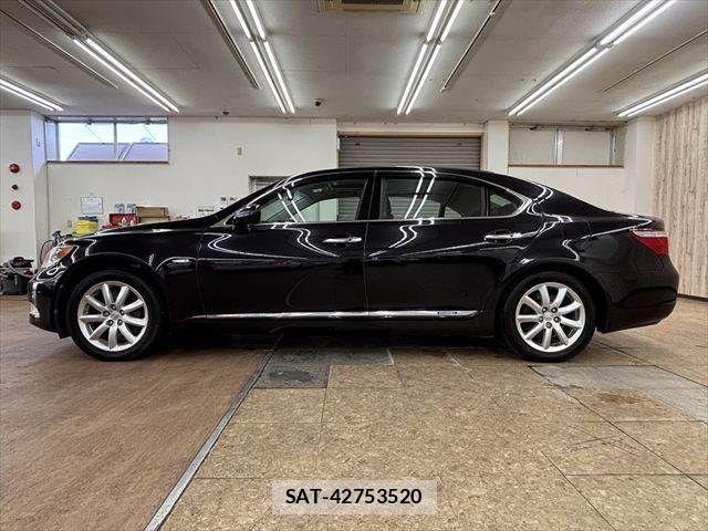 Lexus LS 2008-02 8315194-20