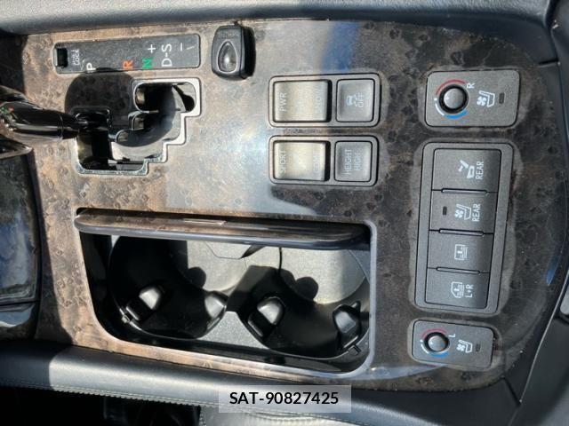 Lexus LS 2007-05 8315195-21