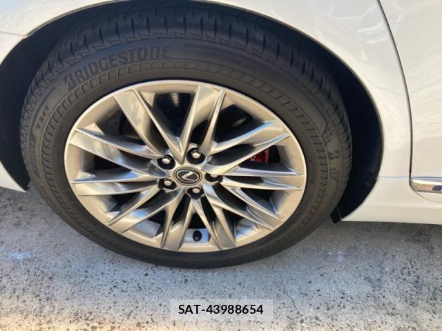 Lexus LS 2013-02 8336571-8