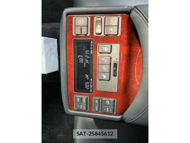 Lexus LS 2007-08 8371806-12