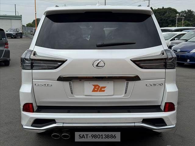 Lexus LX 2021-09 1056018-13